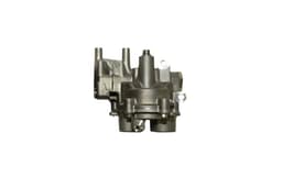 LR052436 — Pump - Oil
