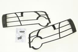 VUB501390-A — Front Headlamp Guard Kit