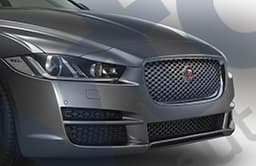 T4N5778 — Front Grille - Chrome