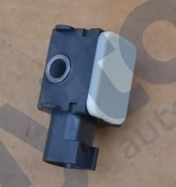 C2Z1166 — Pedestrian Impact Sensing Sensor