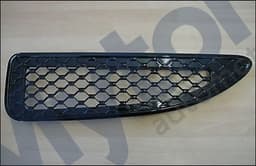 T2R9764 — Bonnet vent finisher - R/H - Black satin - honeycomb style