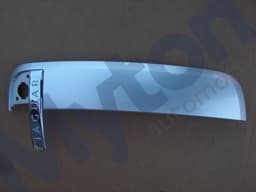 C2P8583 — Finisher Vent RH - Chrome