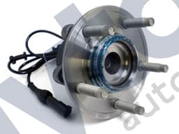 C2D38988-O — Front Hub & Bearing