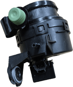 XR81358 — Close valve canister (fuel purge vacuum valve)