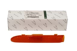 XR847586 — Side Marker - LH Front bumper/fender - Amber