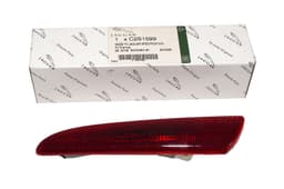 C2S1599 — Rear bumper - Right hand side - Red reflector
