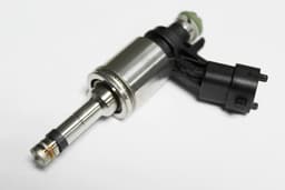 JDE28235-O — Fuel injector - 2.0L Petrol turbo models