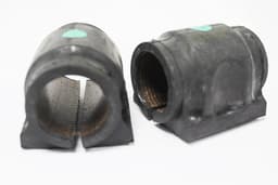 LR018347-A — Front Anti Roll Bar Bush