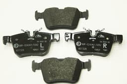 LR160458-O — Rear Brake Pads