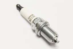 LR005253-O — Spark Plug (Champion)