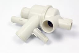 LR009562-A — Connection - Water Outlet