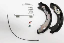 LR031947-O — Brake Shoe Set