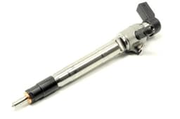 LR032067-O — Nozzle And Holder - Fuel Injector