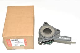 LR068979 — Cylinder - Clutch Slave